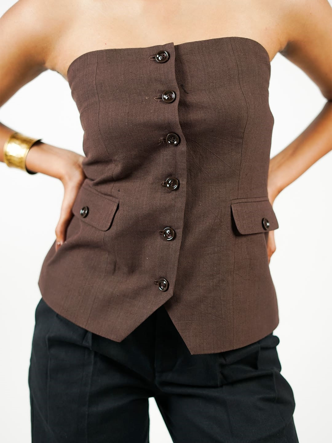 08 khadi strapless top brown closeup