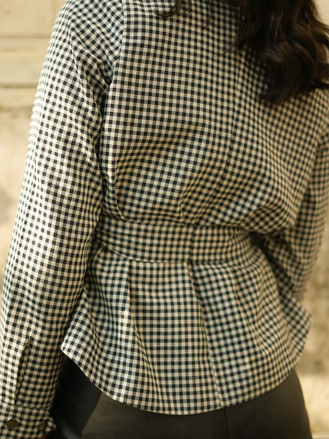 oversized tie up khadi blazer black back